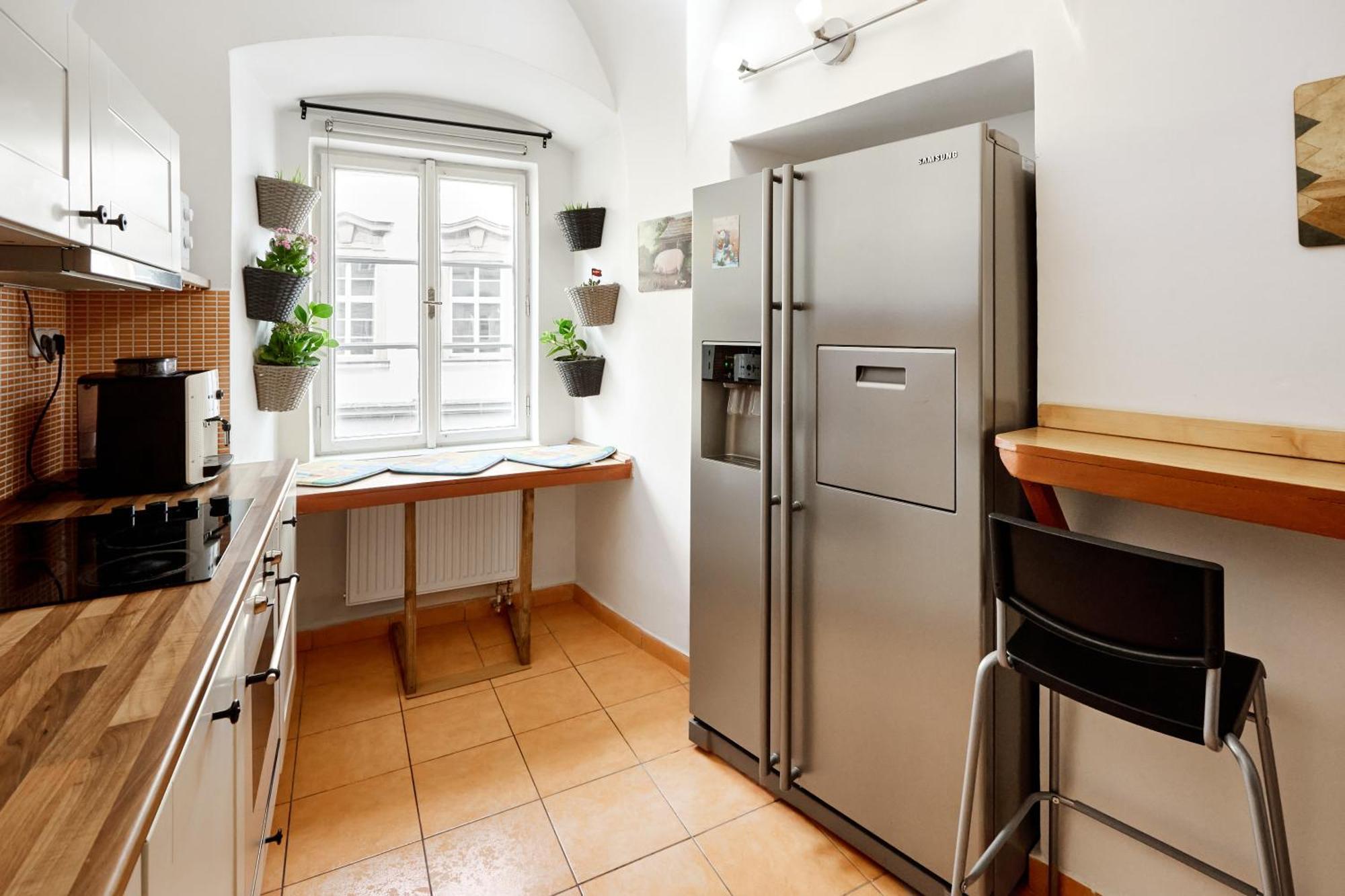 Ferienwohnung At The Blue Lion & Parking Assistance Prag Exterior foto